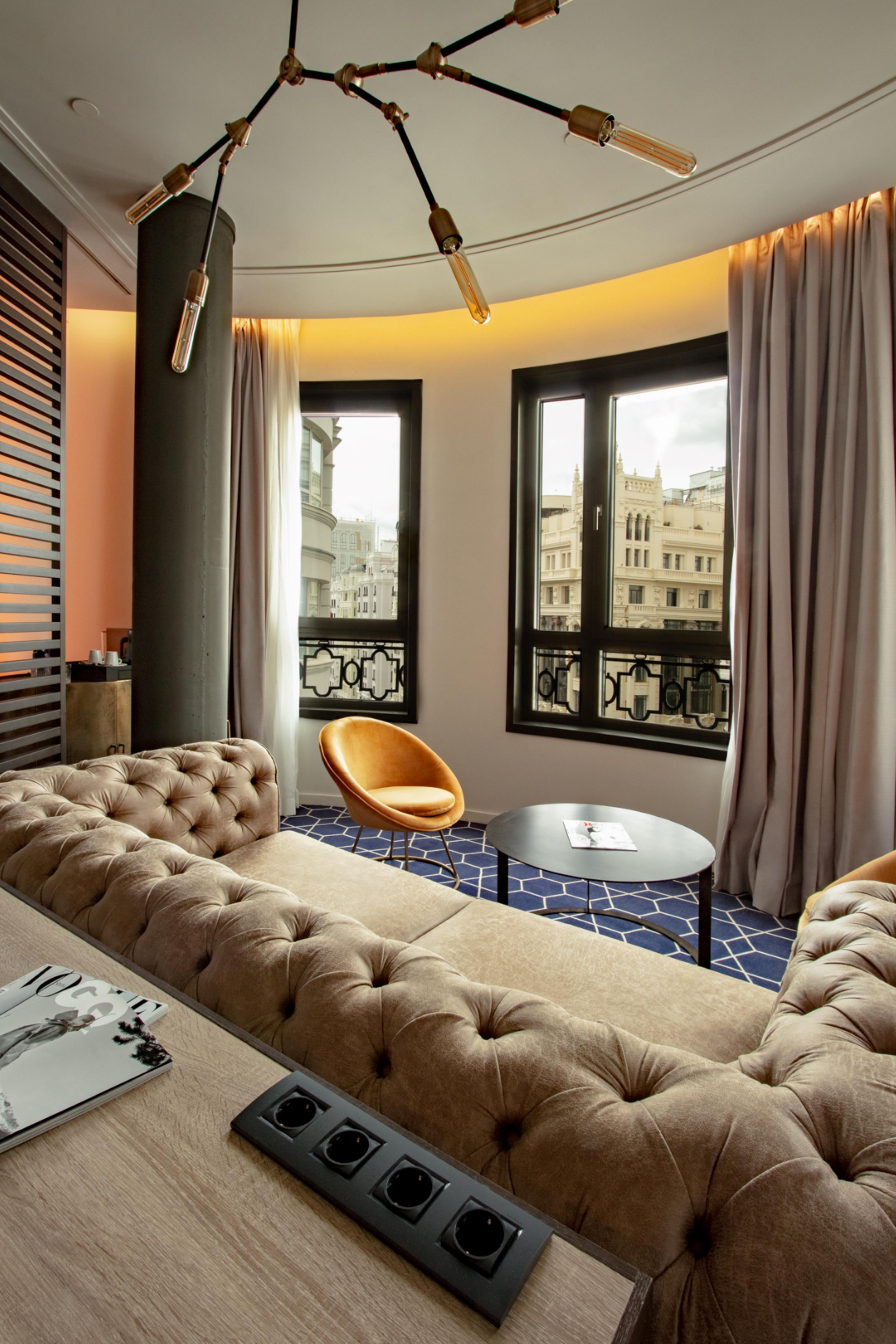 Hotel Pestana Cr7 Gran Via Madrid Exterior foto